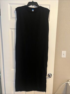 Old Navy Black Sleeveless Maxi Dress